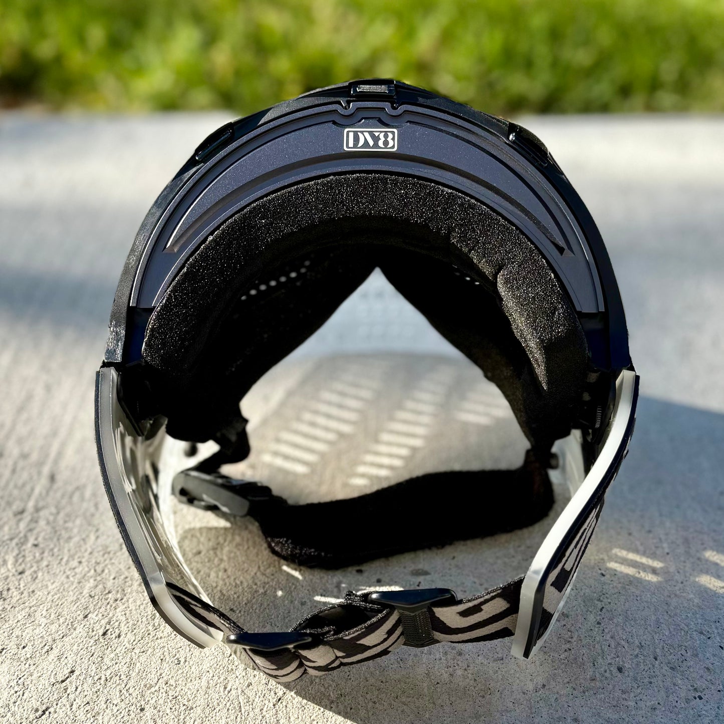 DV8 Custom Proflex: Black and Chrome