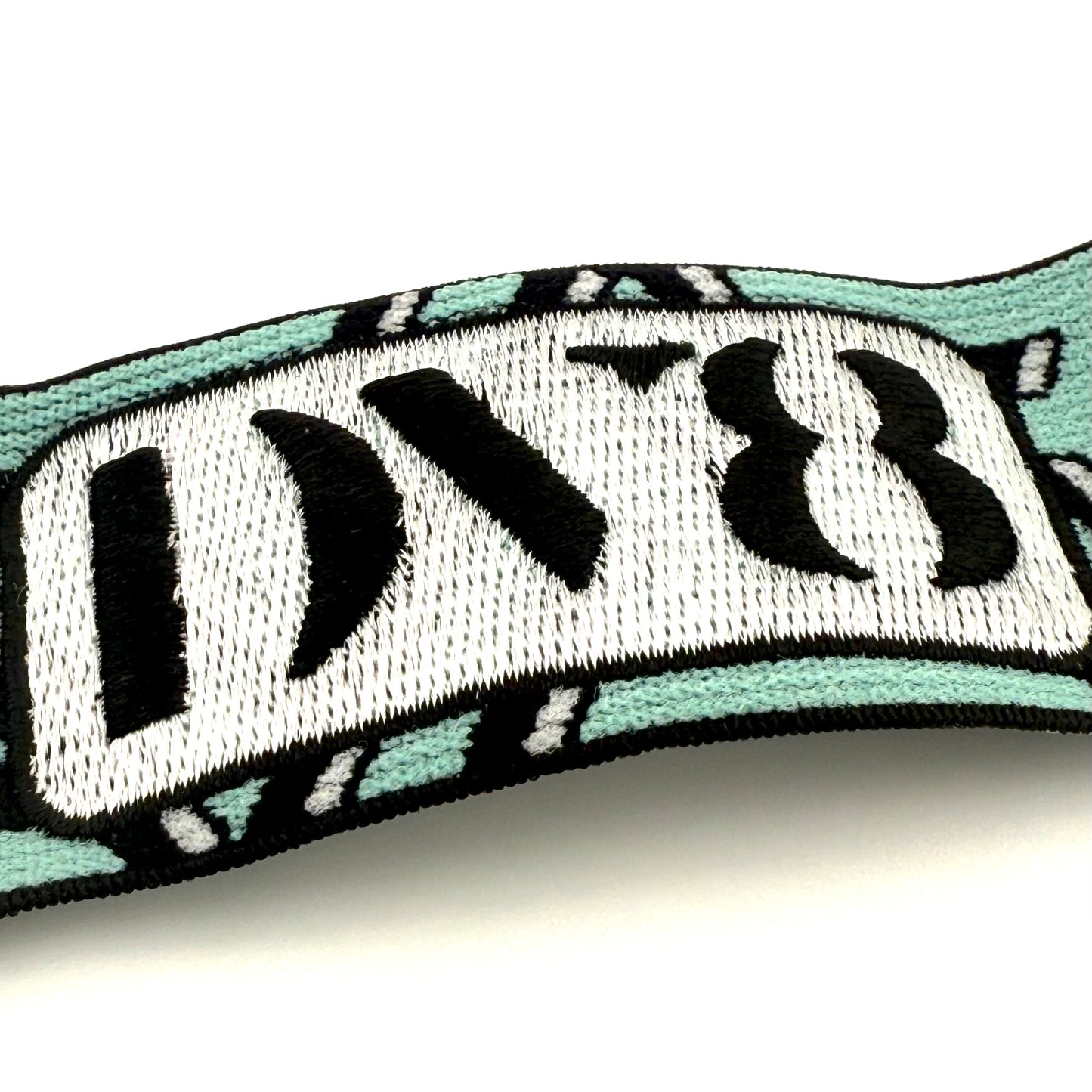 Embroidered Logo DV8 FeatherLight Straps