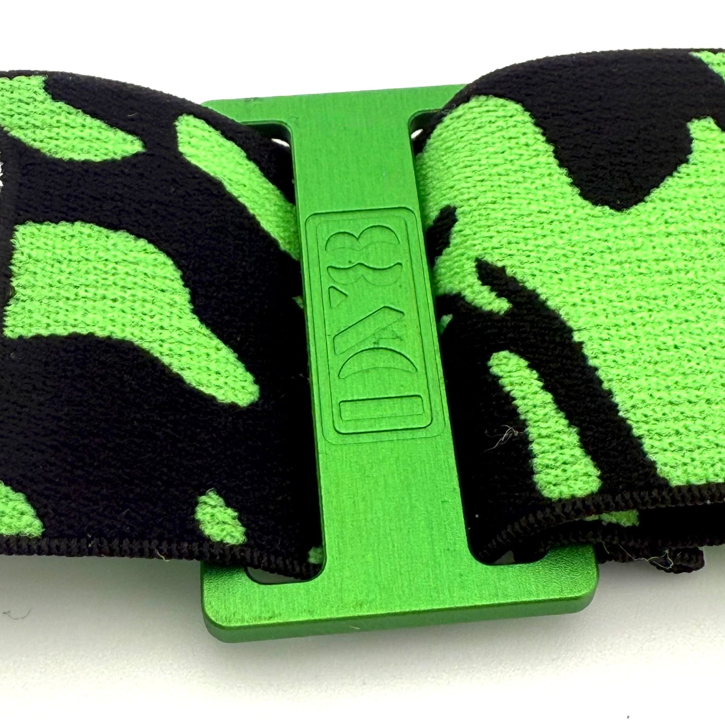 Embroidered Logo DV8 FeatherLight Straps