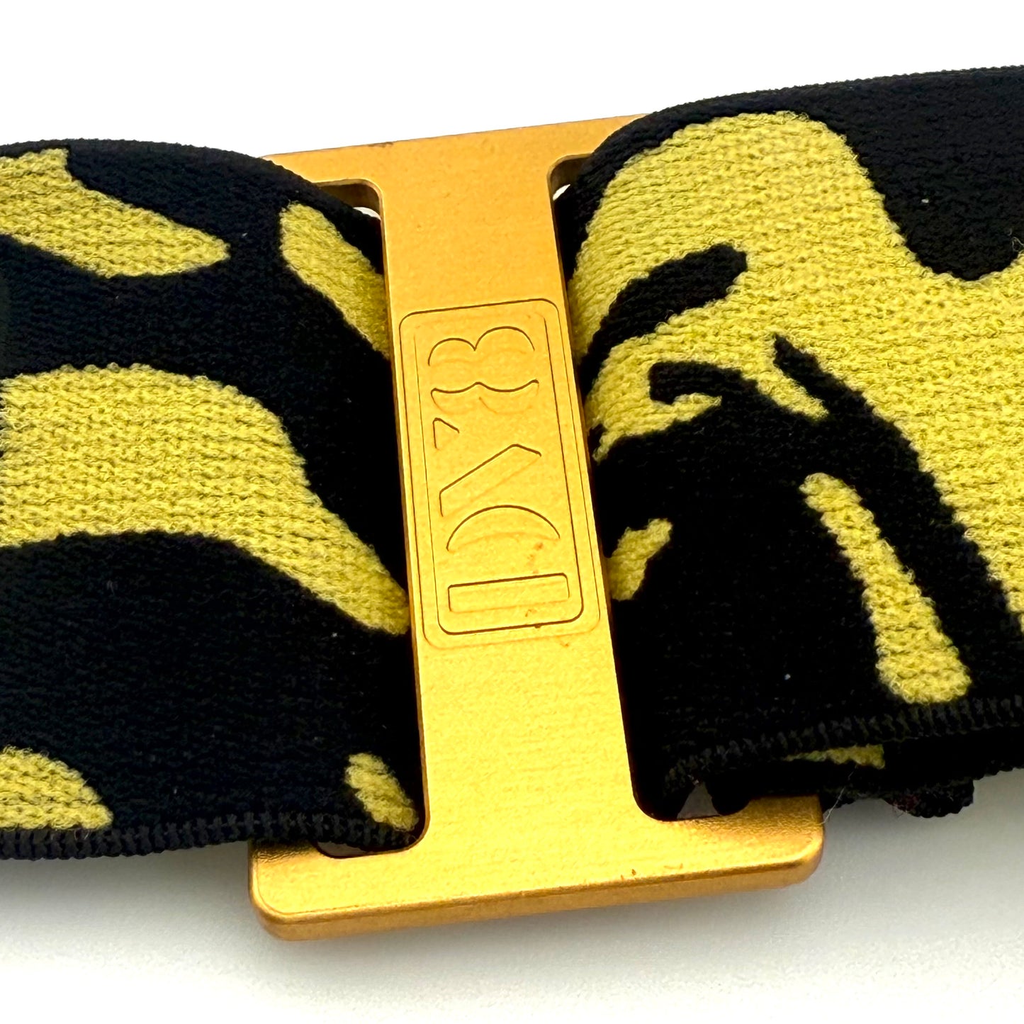 Embroidered Logo DV8 FeatherLight Straps