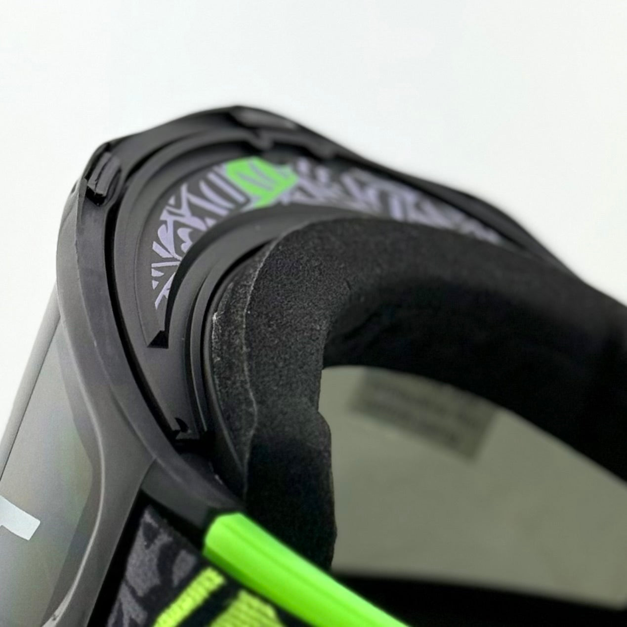 DV8 Lime Green Sticker Bomb Proflex