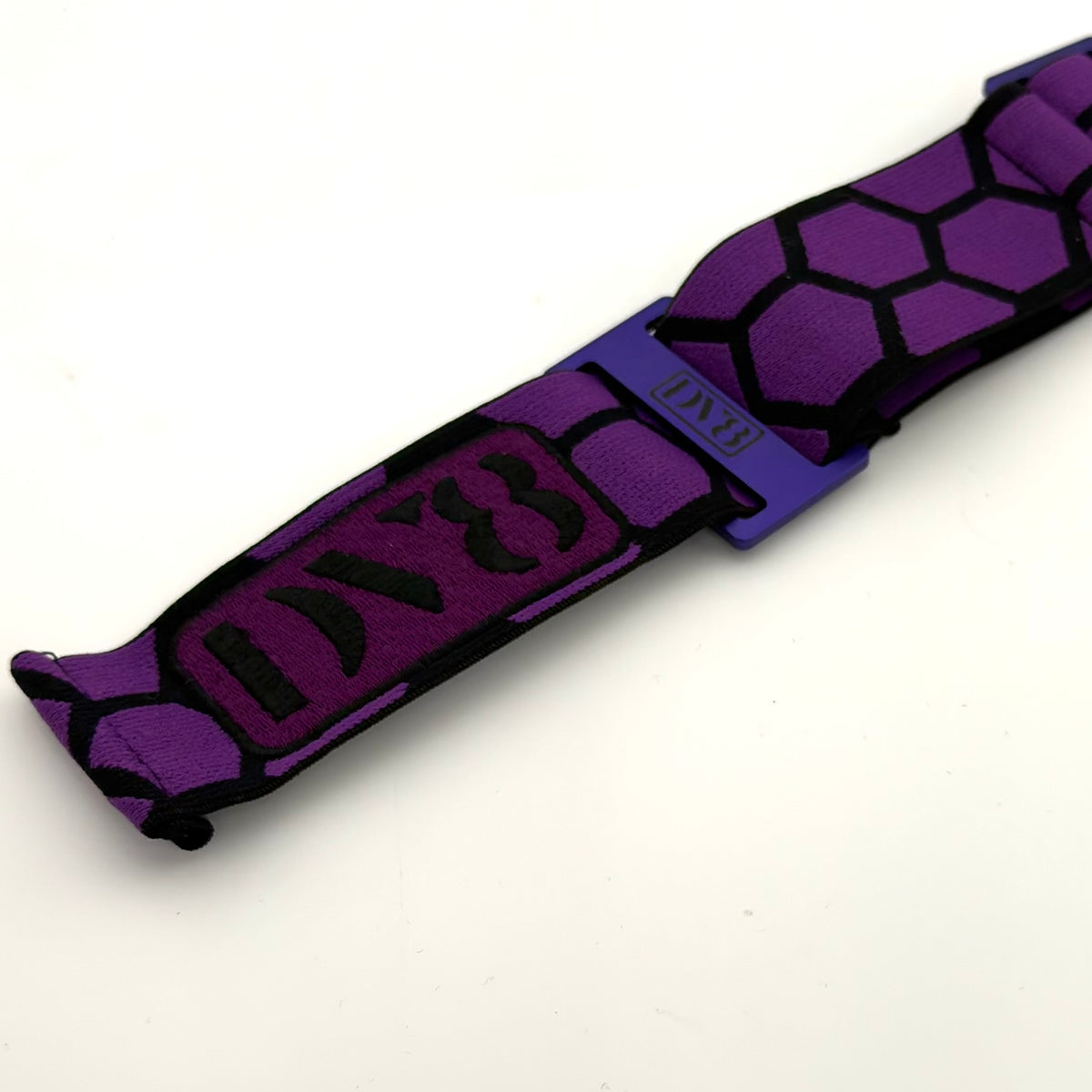 2026 DV8 Hex Embossed FeatherLight Straps