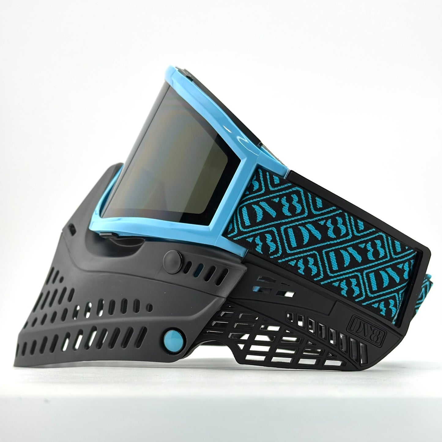 DV8 Custom Breeze Proflex
