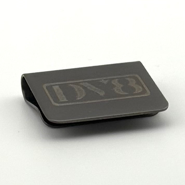 DV8 Strap Clip