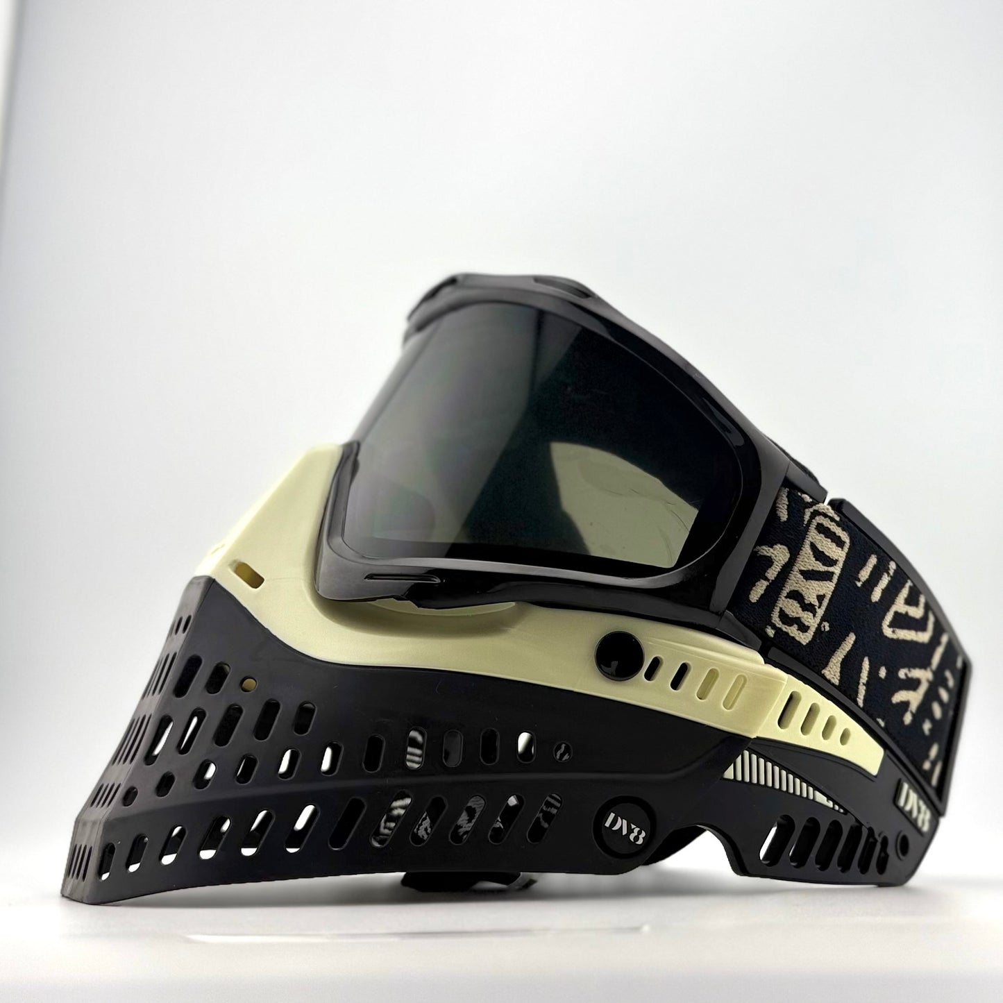 Black and Pearl DV8 Custom Proflex