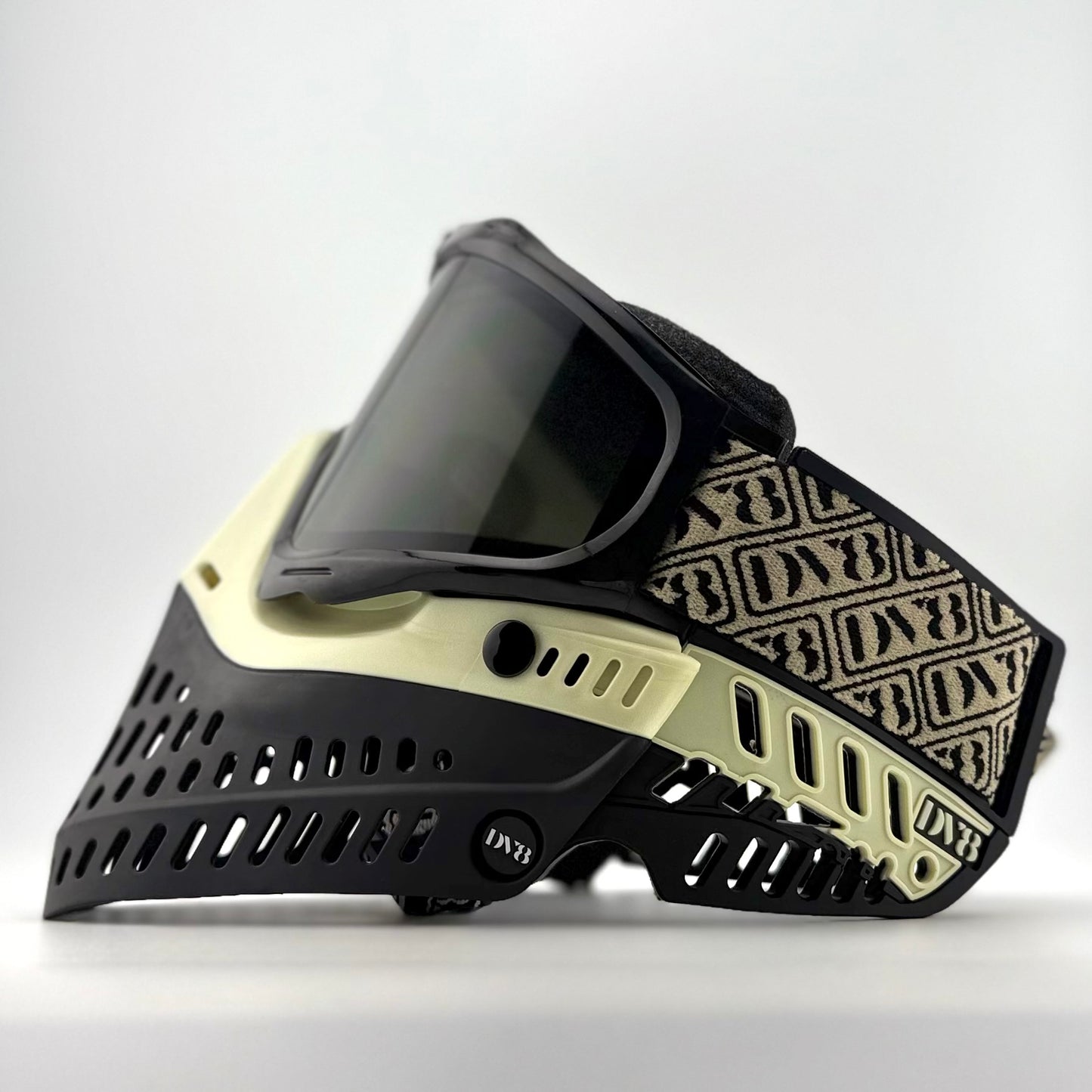 Black and Pearl DV8 Custom Proflex