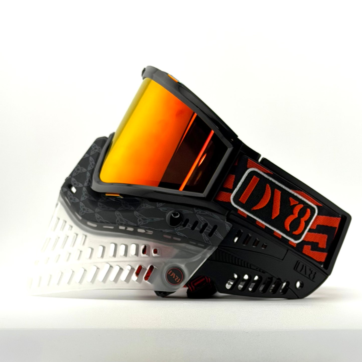 DV8 - HYDRA Black / Clear Lower Build