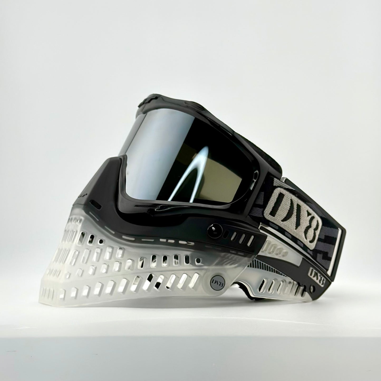 DV8 Custom Proflex: Black and Chrome
